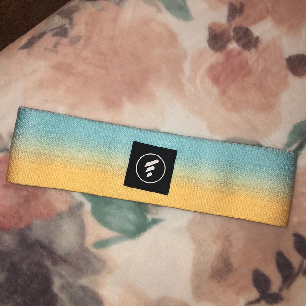 Katy Hearn glute band